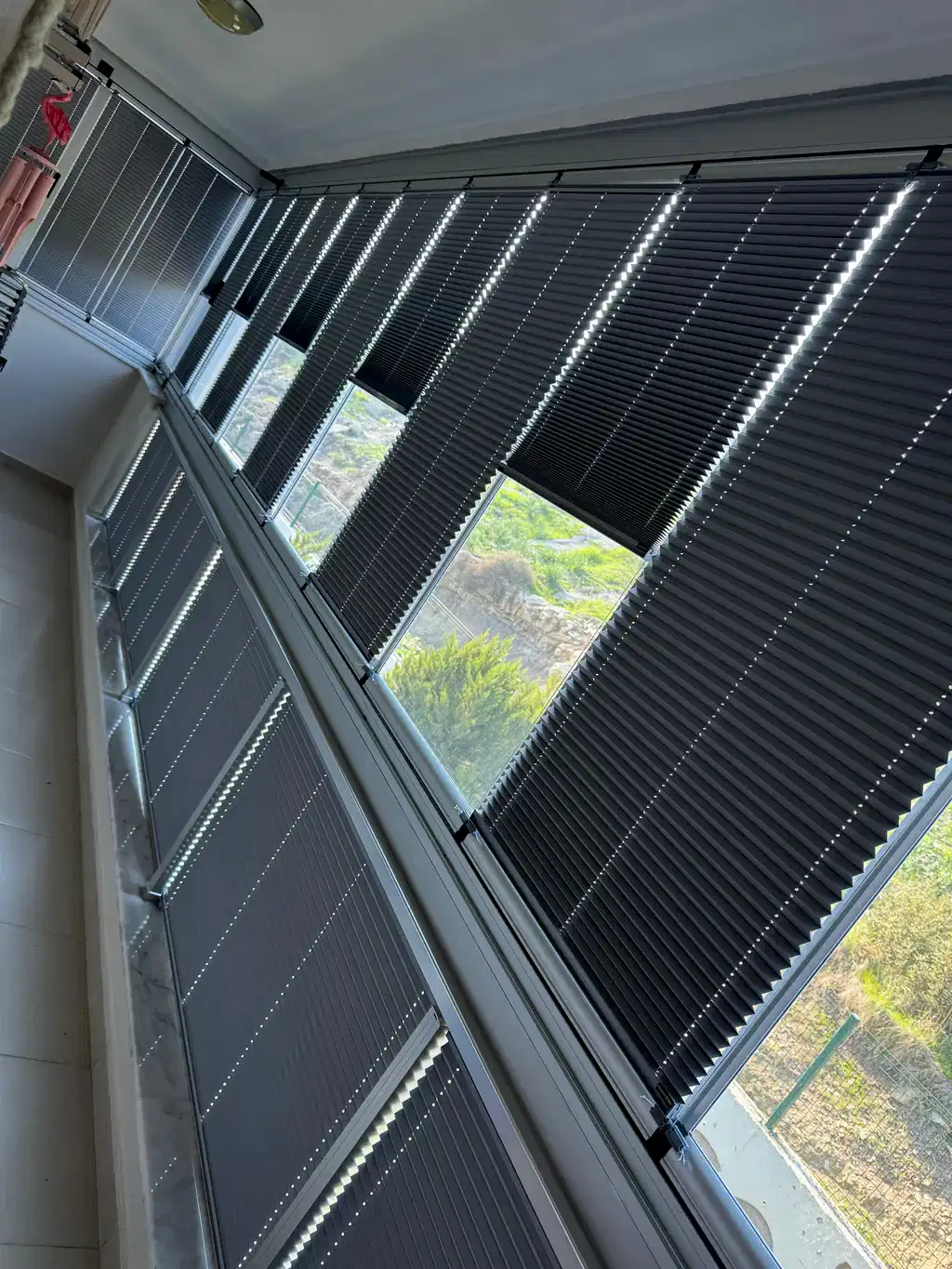 Cam Balkon İçin Güneş Kırıcı Plise Perde